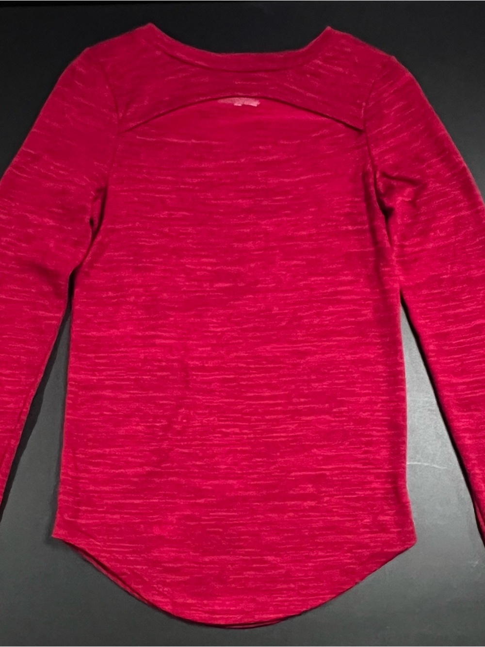 Juicy Couture Woman’s Key Hole Top Long Sleeve Size Small Red